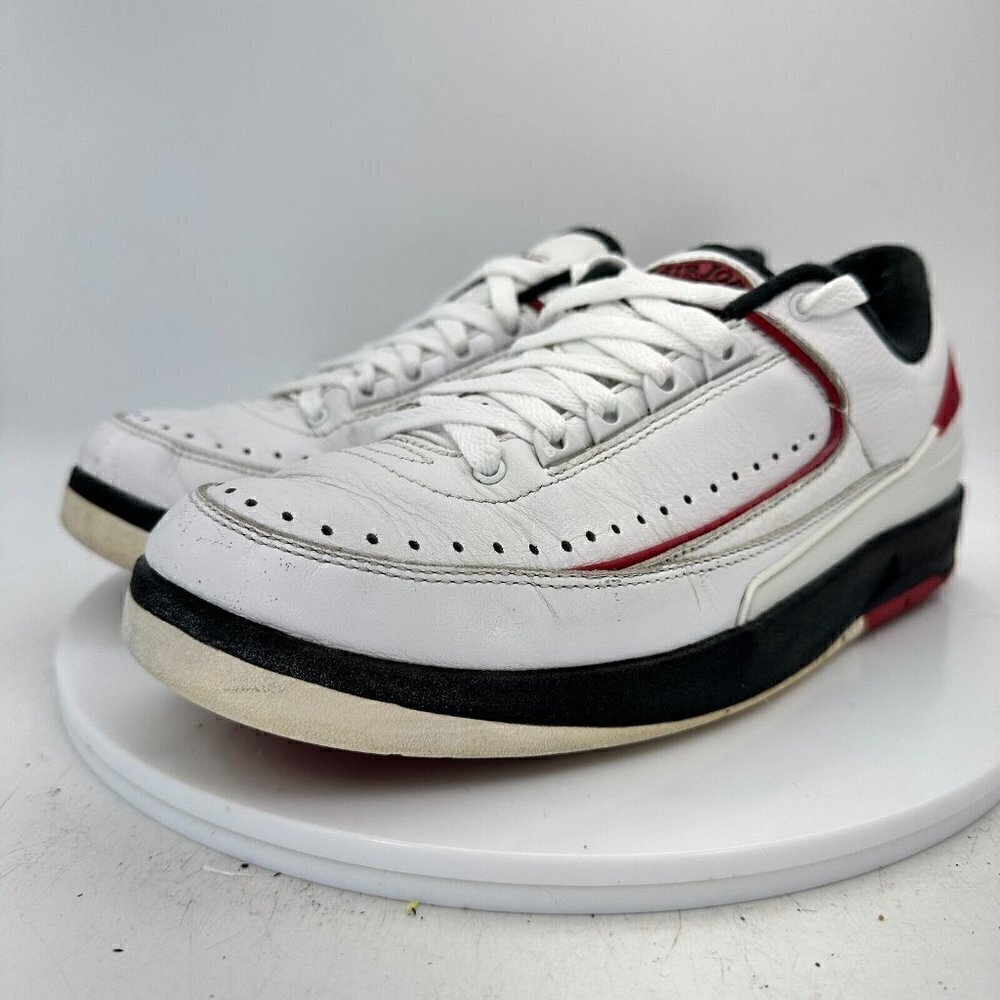 Nike Air Jordan 2 Retro Low Chicago White Varsity Red Men Shoes 832819-101 Sz 8